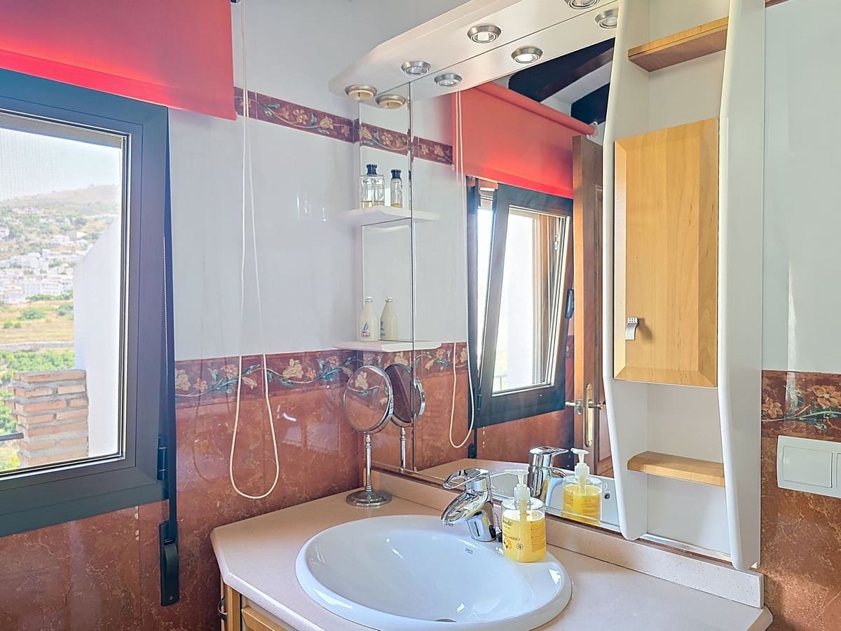 2 sypialnia Willa na sprzedaż w Competa z basenem garażem - 497 000 € (Ref: 9094447)