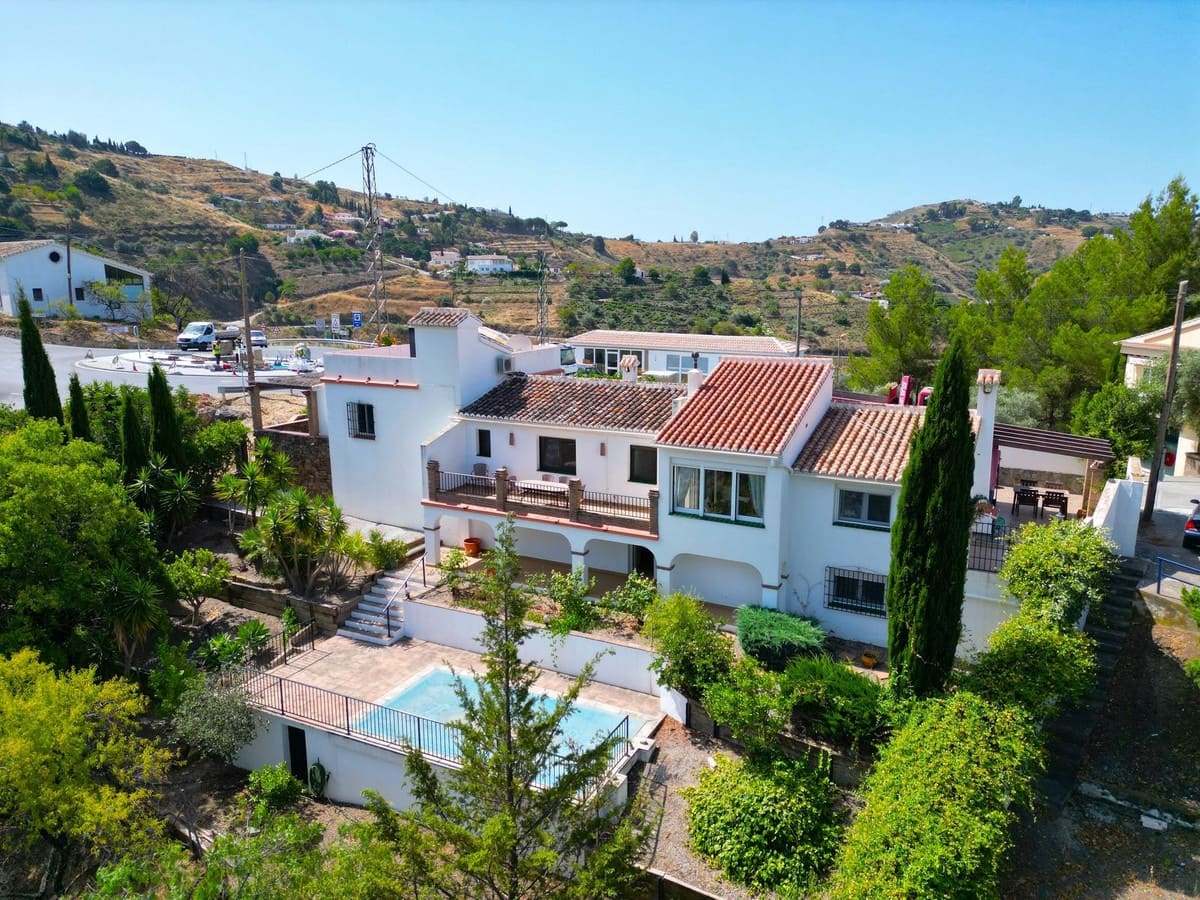 2 sypialnia Willa na sprzedaż w Competa z basenem garażem - 497 000 € (Ref: 9094447)