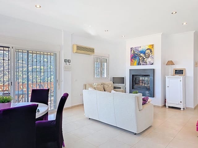 3 soverom Villa til salgs i Arenas med svømmebasseng garasje - € 299 000 (Ref: 9101066)