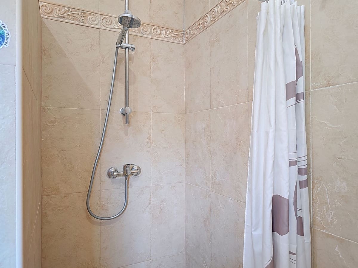 3 sypialnia Willa na sprzedaż w Arenas z basenem garażem - 299 000 € (Ref: 9101066)