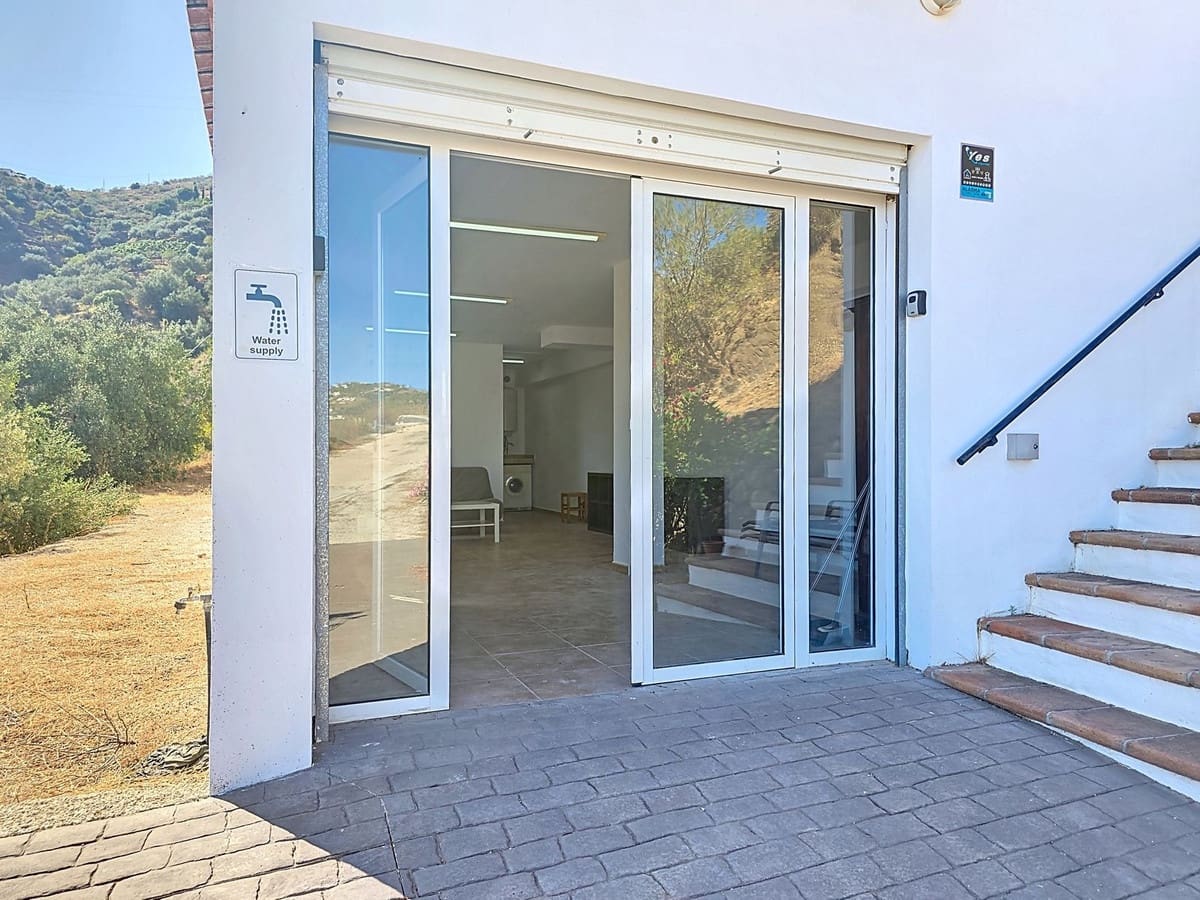 3 chambre Villa/Maison à vendre à Arenas avec piscine garage - 299 000 € (Ref: 9101066)
