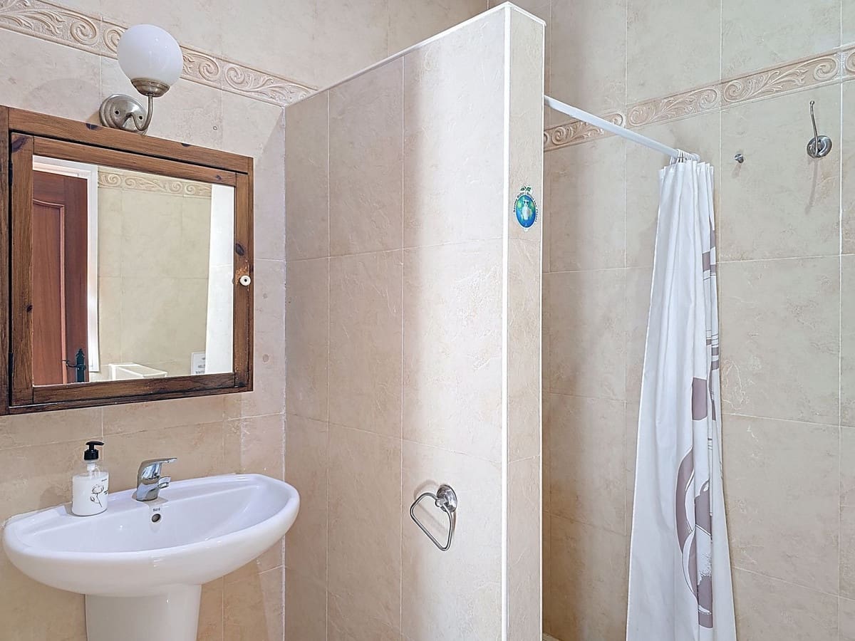 3 chambre Villa/Maison à vendre à Arenas avec piscine garage - 299 000 € (Ref: 9101066)