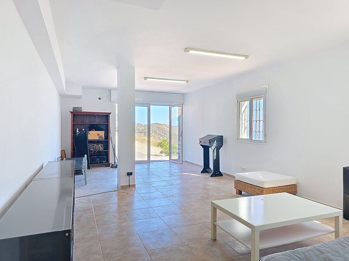 3 chambre Villa/Maison à vendre à Arenas avec piscine garage - 299 000 € (Ref: 9101066)