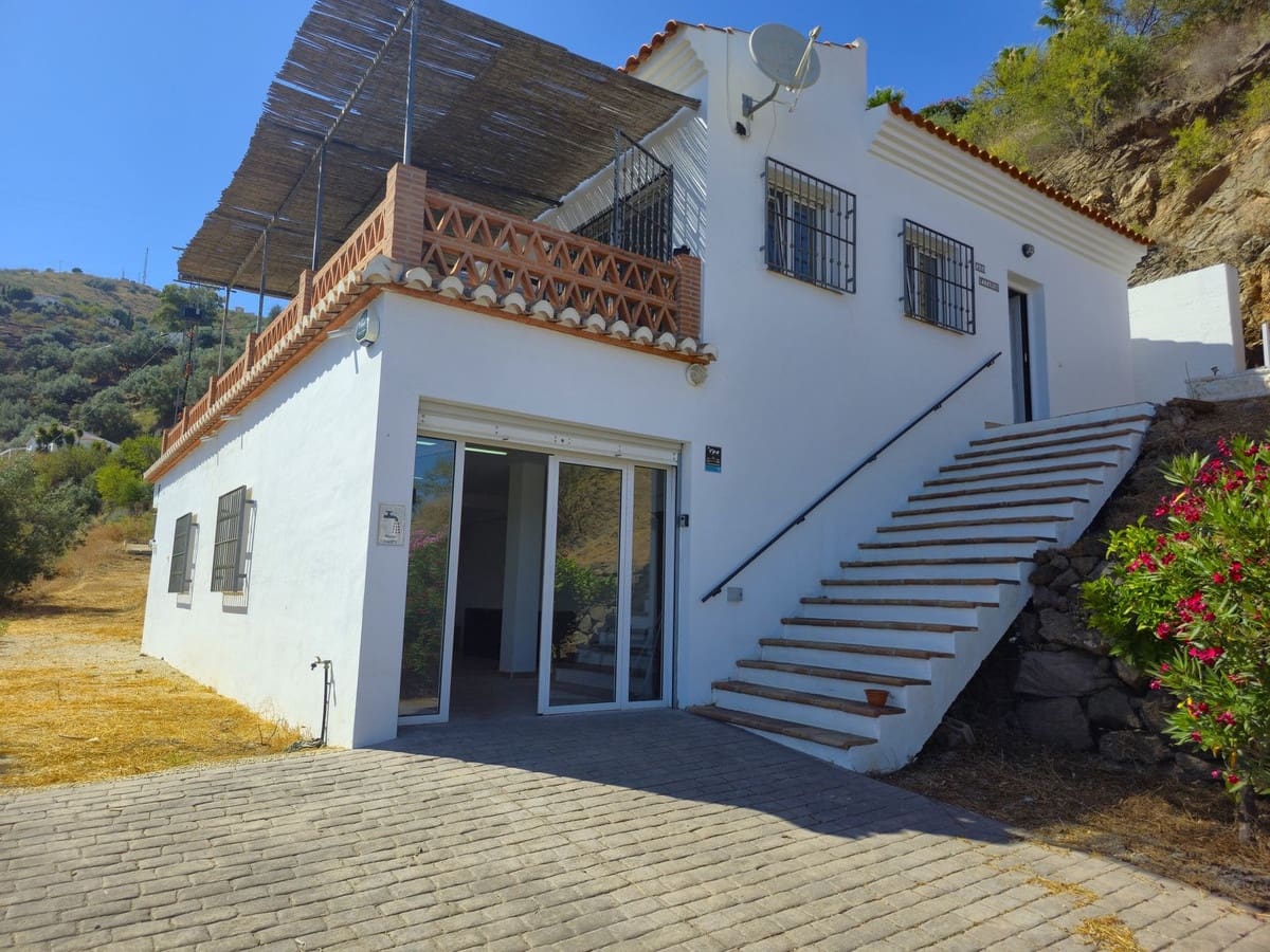 3 chambre Villa/Maison à vendre à Arenas avec piscine garage - 299 000 € (Ref: 9101066)