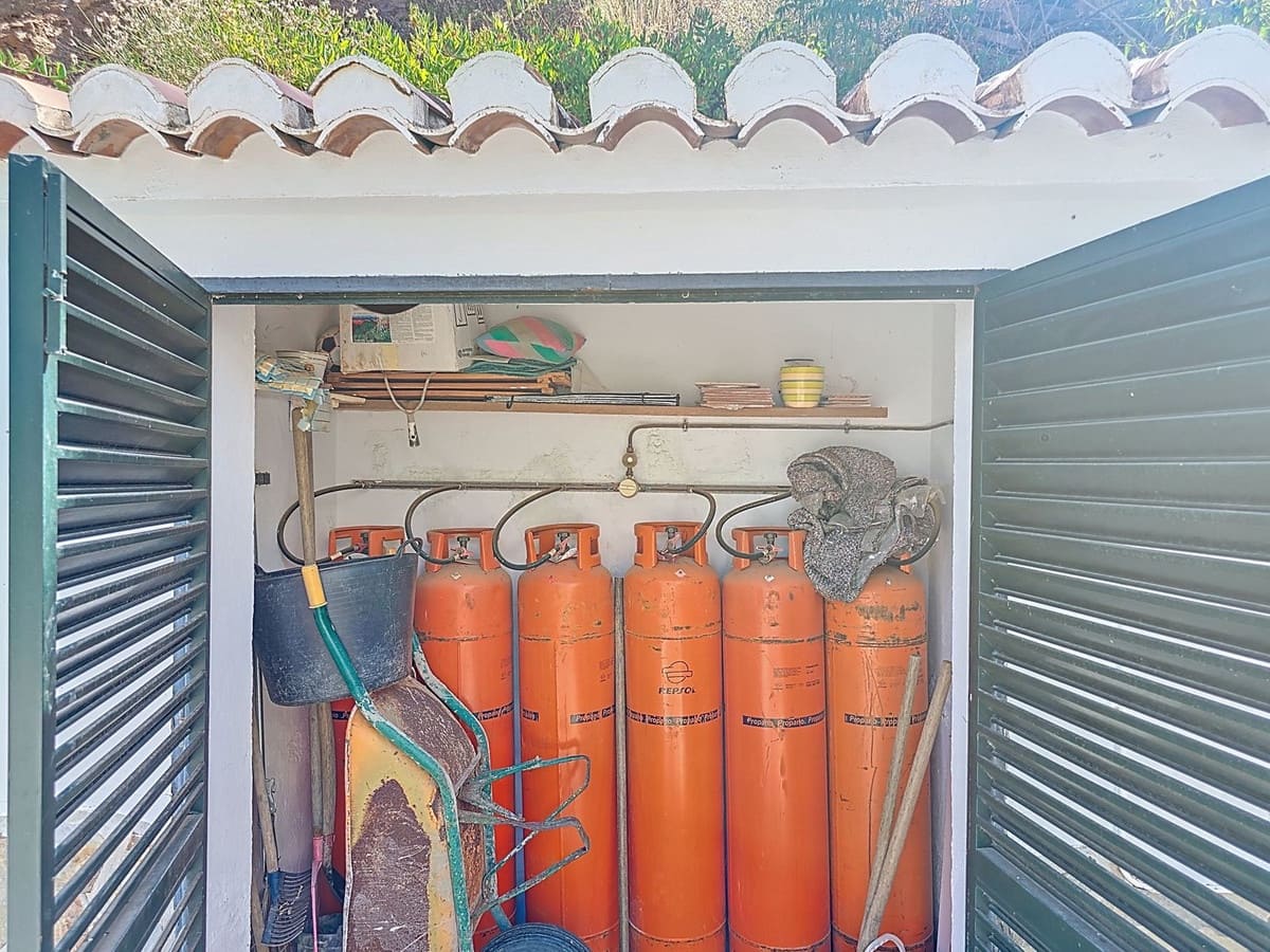 3 soverom Villa til salgs i Competa med svømmebasseng garasje - € 420 000 (Ref: 9113802)