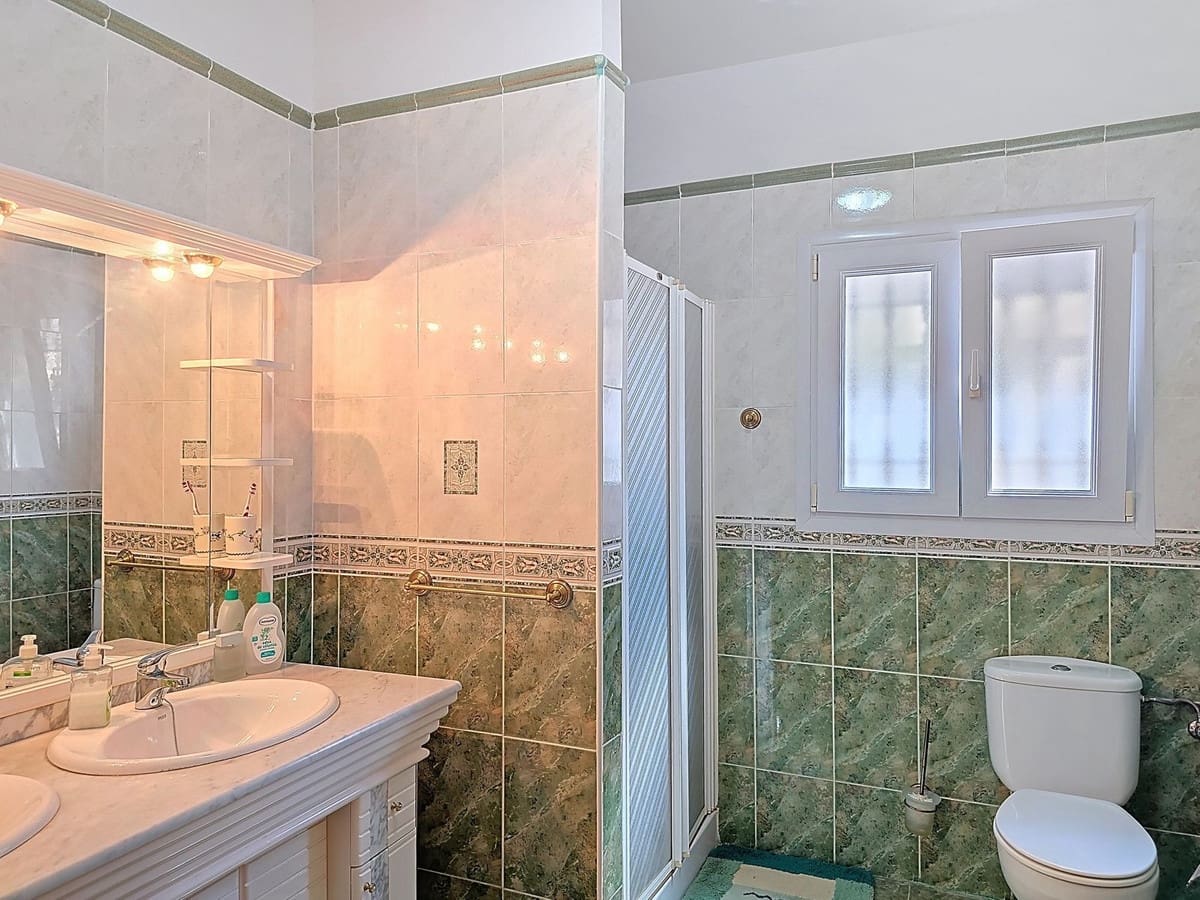 3 soverom Villa til salgs i Competa med svømmebasseng garasje - € 420 000 (Ref: 9113802)