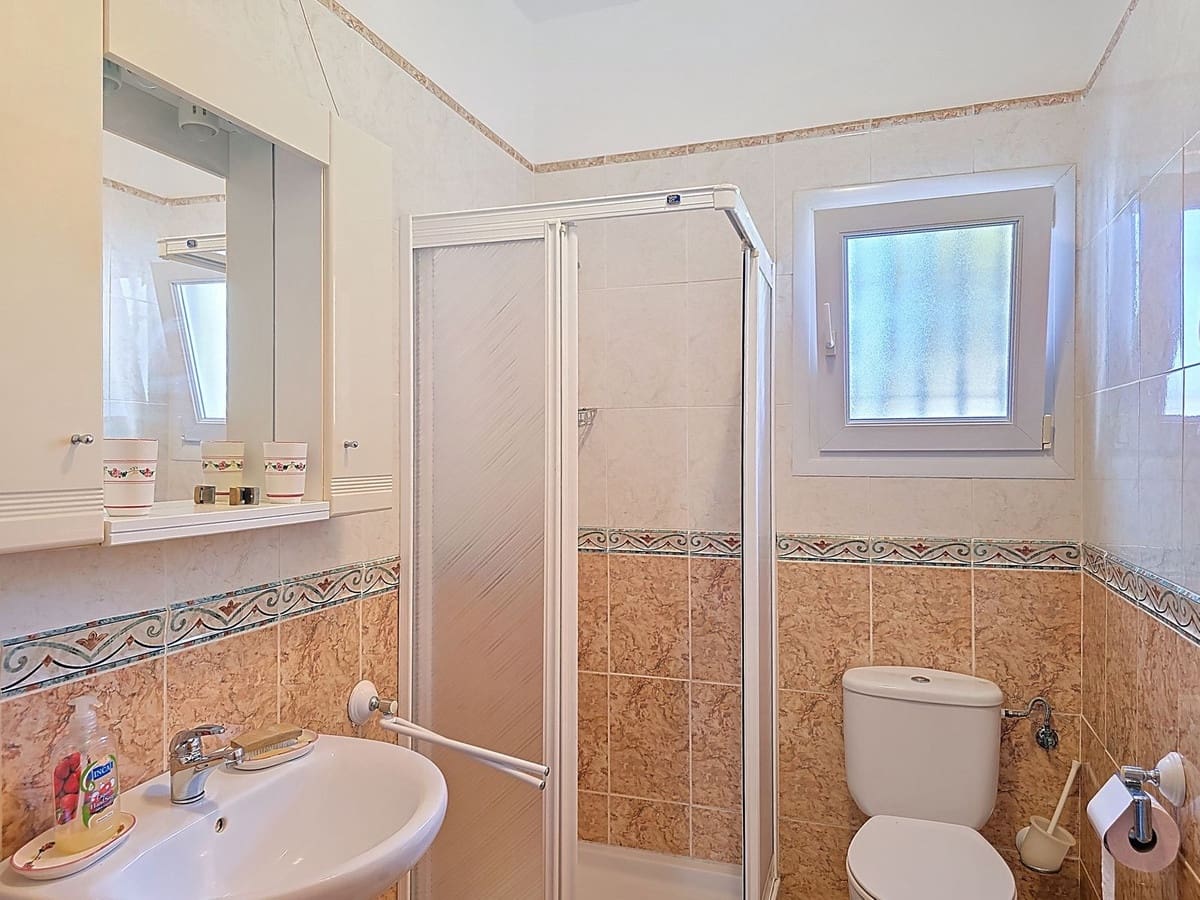 3 bedroom Villa for sale in Competa with pool garage - € 420,000 (Ref: 9113802)