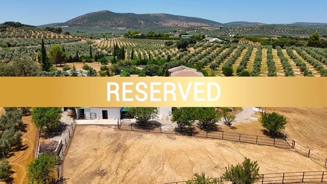 5 soveværelse Finca/Landehus til salg i Villanueva de Tapia med swimmingpool garage - € 595.000 (Ref: 9117295)