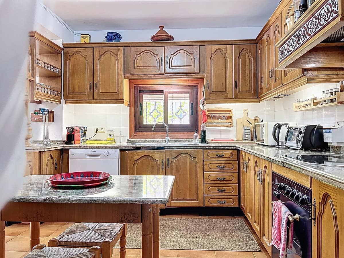 5 chambre Finca/Maison de Campagne à vendre à Villanueva de Tapia avec piscine garage - 595 000 € (Ref: 9117295)