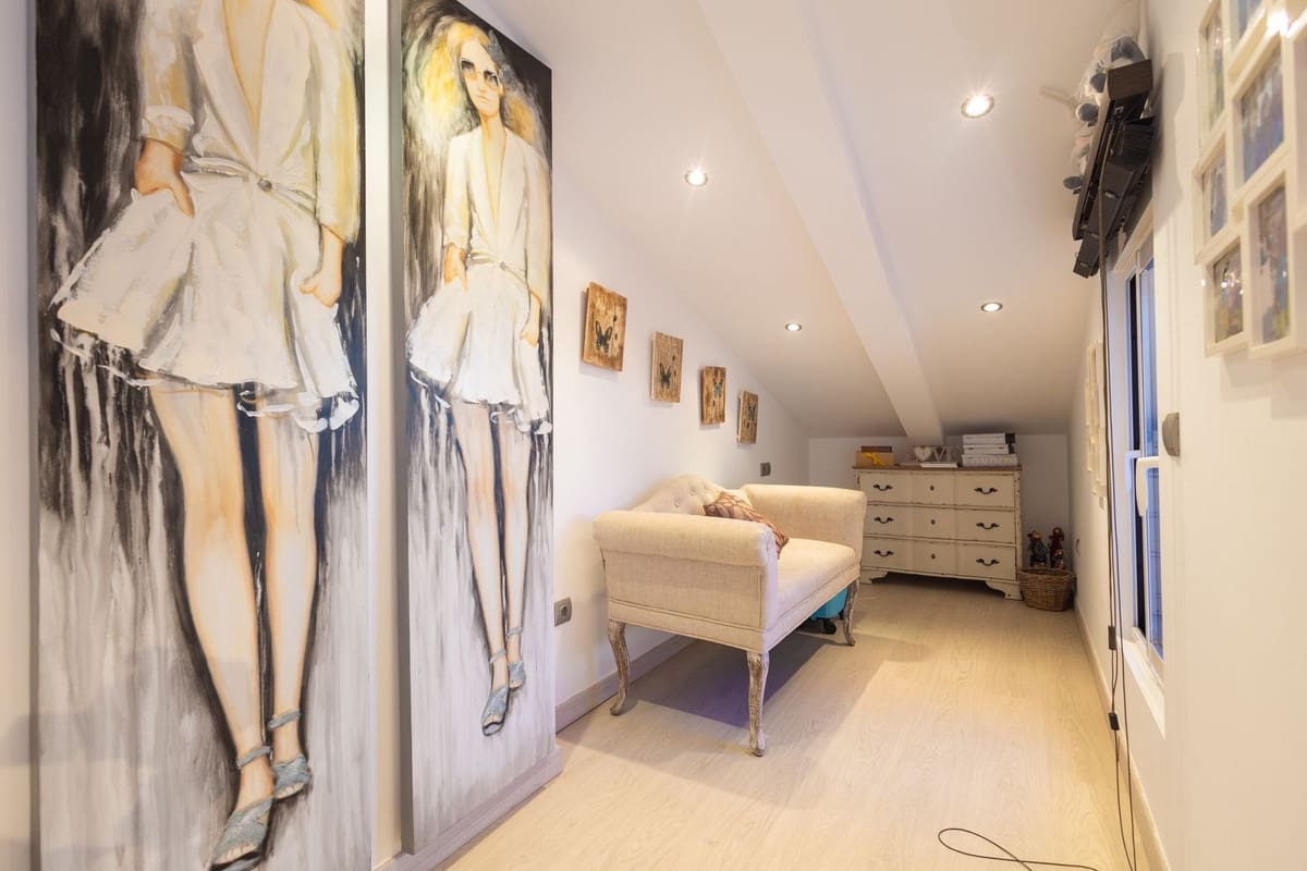 4 Zimmer Apartment zu verkaufen in Marbella mit Pool Garage - 1.360.000 € (Ref: 9124412)