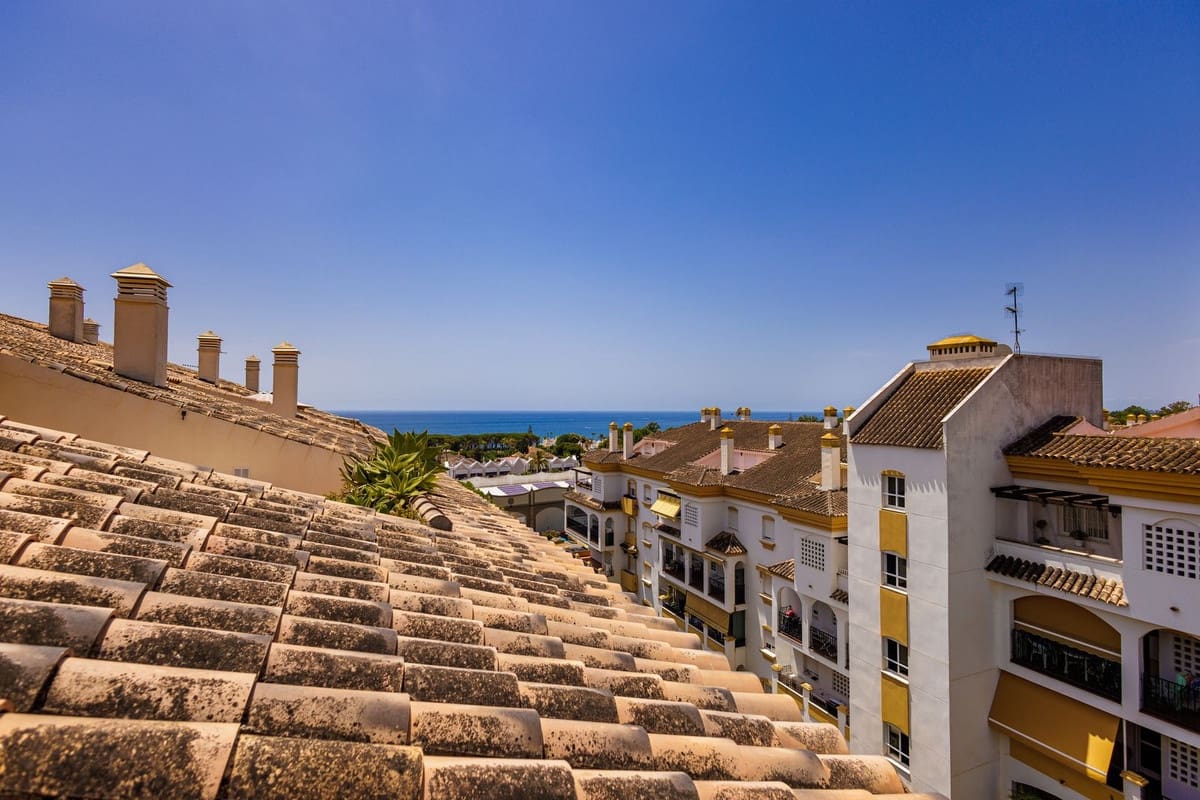 4 Zimmer Apartment zu verkaufen in Marbella mit Pool Garage - 1.360.000 € (Ref: 9124412)