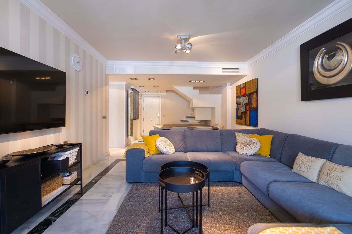 4 Zimmer Apartment zu verkaufen in Marbella mit Pool Garage - 1.360.000 € (Ref: 9124412)