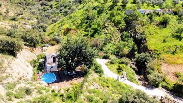 3 soveværelse Finca/Landehus til salg i Almogía med swimmingpool garage - € 339.000 (Ref: 9128676)