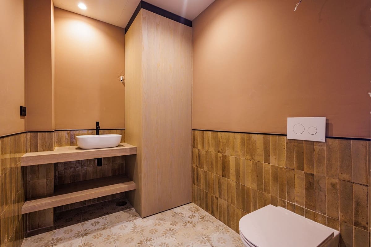 3 bedroom Apartment for sale in Puerto Banus with pool garage - € 2,150,000 (Ref: 9128865)