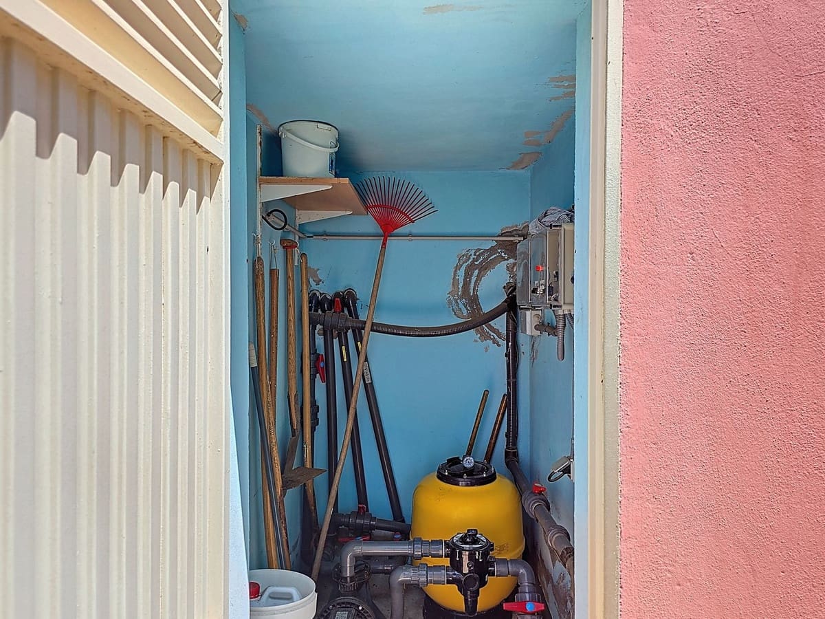 3 soverom Villa til salgs i Arenas med svømmebasseng garasje - € 495 000 (Ref: 9128866)