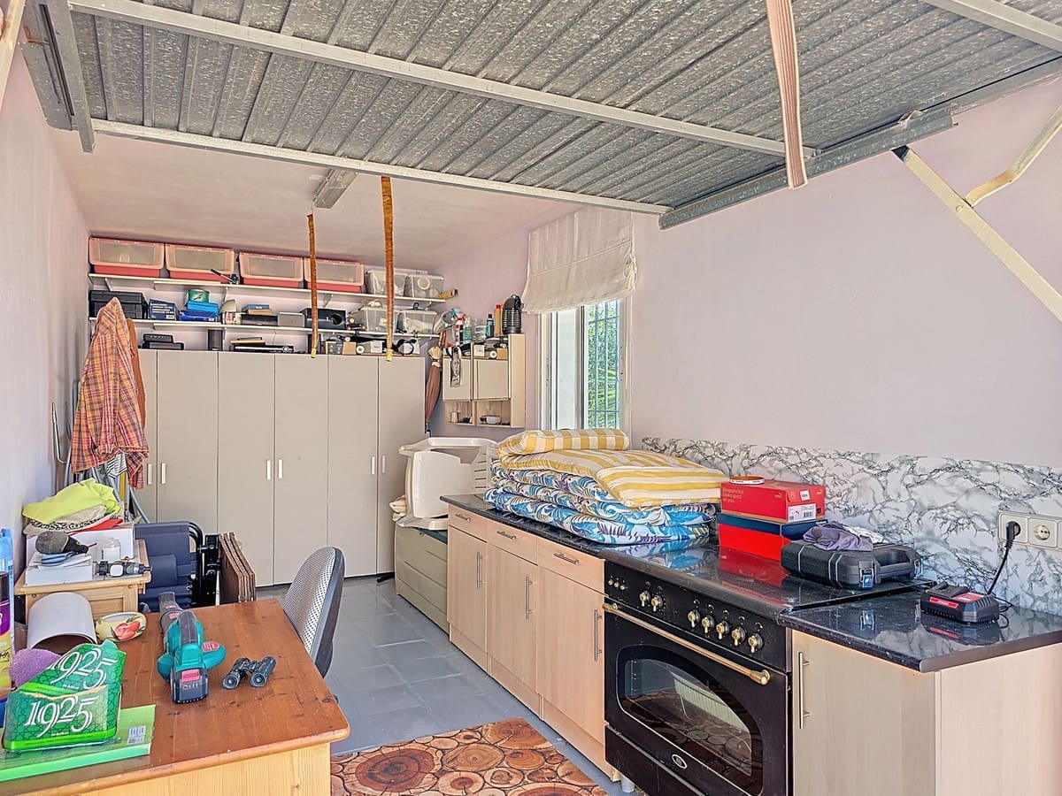 3 soverom Villa til salgs i Arenas med svømmebasseng garasje - € 495 000 (Ref: 9128866)