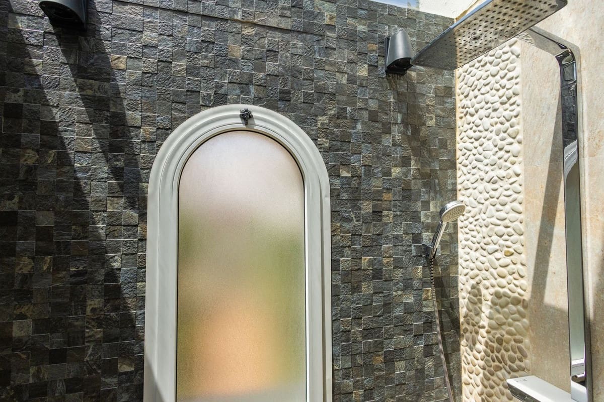 5 soveværelse Byhus til salg i Marbella med swimmingpool garage - € 720.000 (Ref: 9129043)