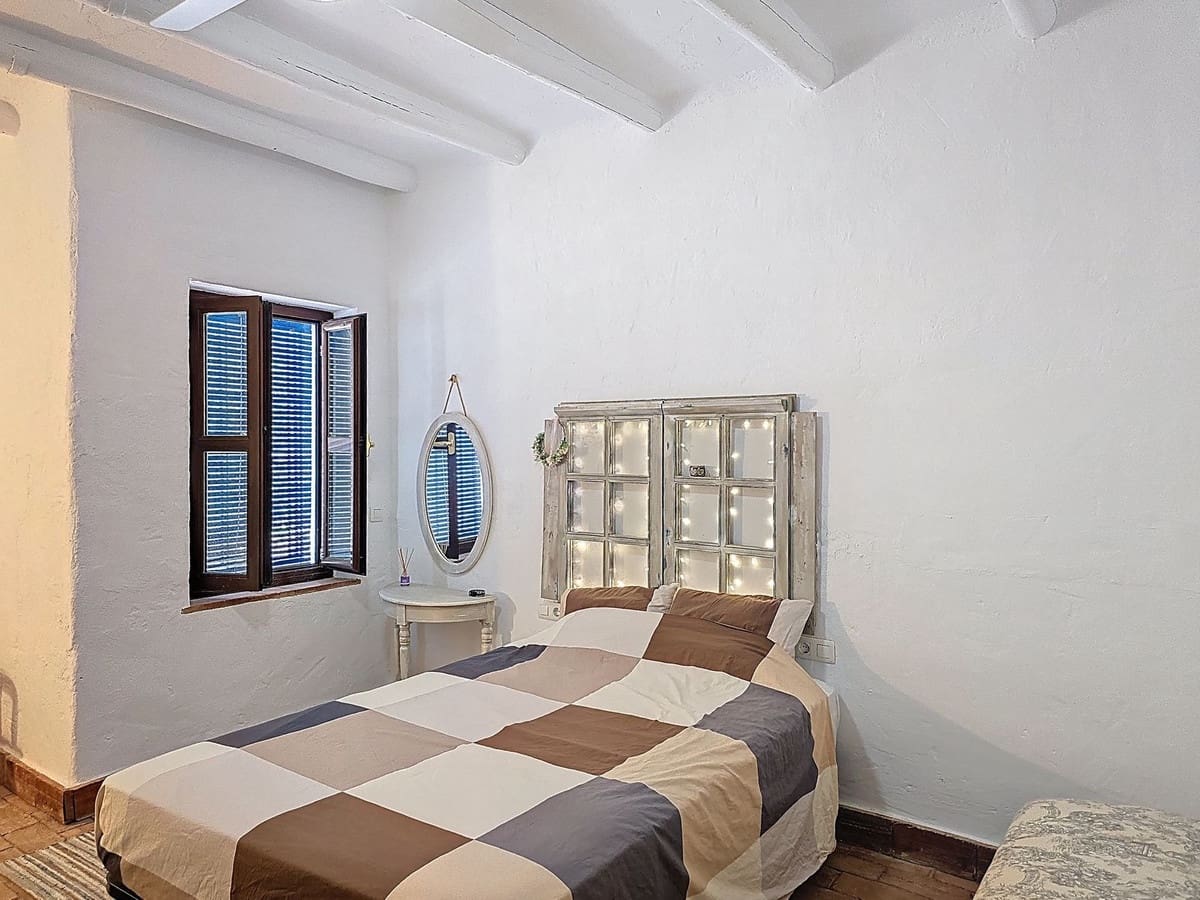 3 slaapkamer Villa te koop in Riogordo met zwembad garage - € 425.000 (Ref: 9160662)