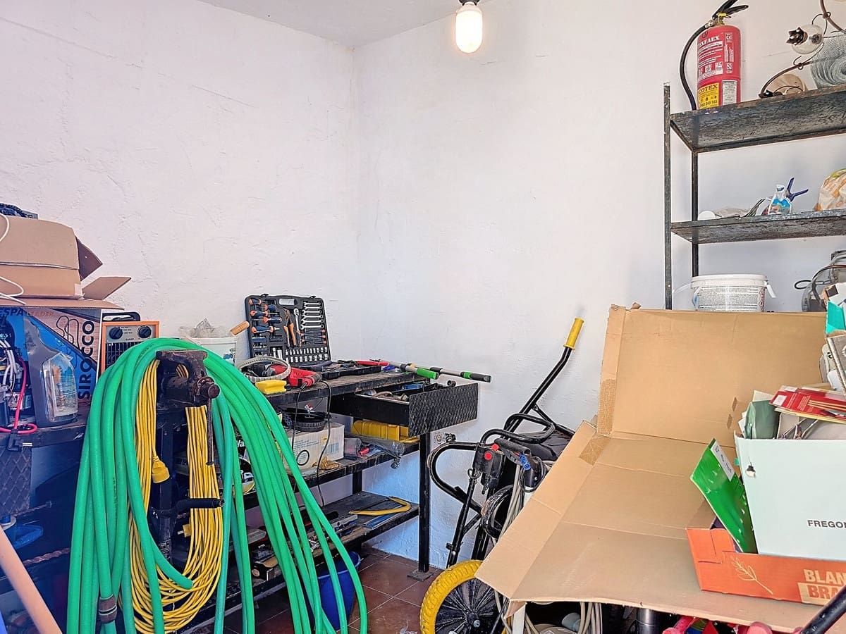 3 slaapkamer Villa te koop in Riogordo met zwembad garage - € 425.000 (Ref: 9160662)