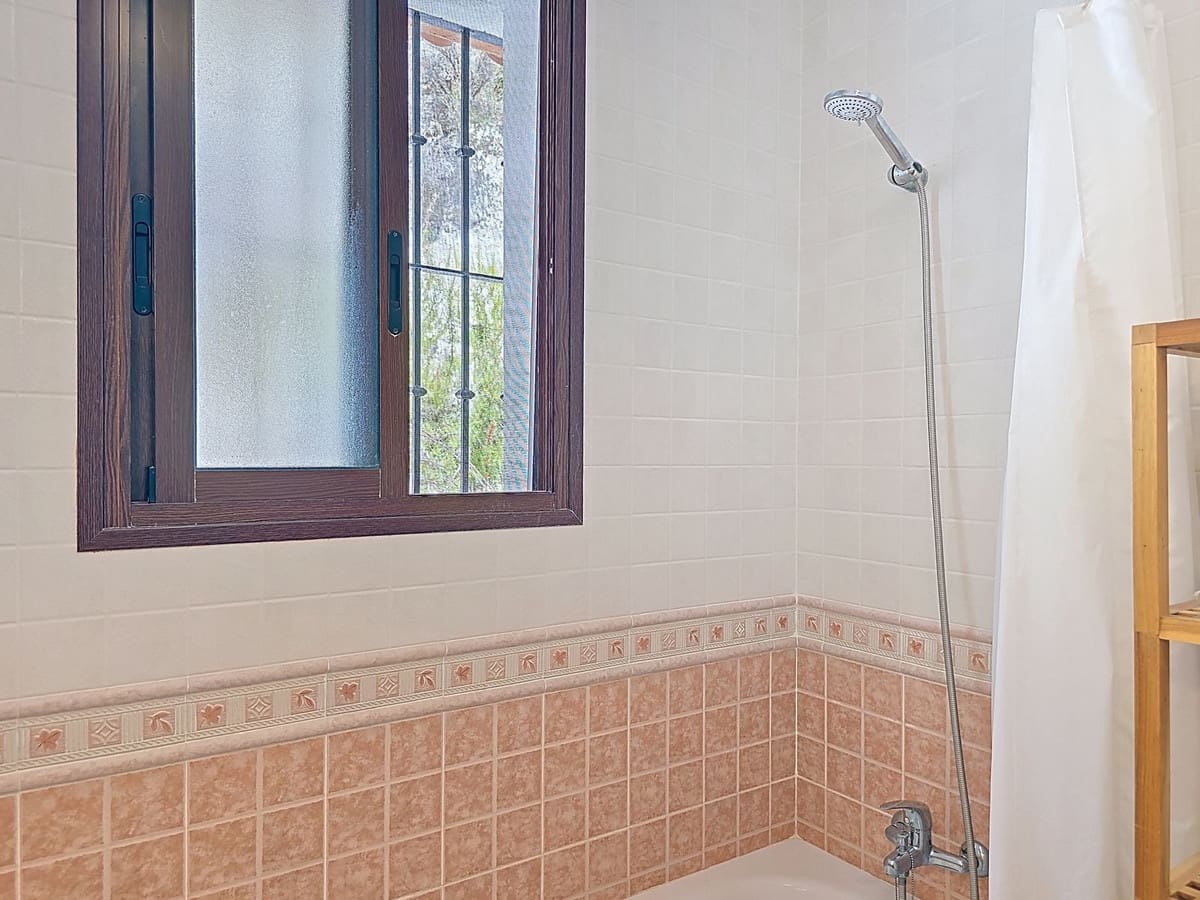 3 soveværelse Villa til salg i Comares med swimmingpool garage - € 339.000 (Ref: 9161983)