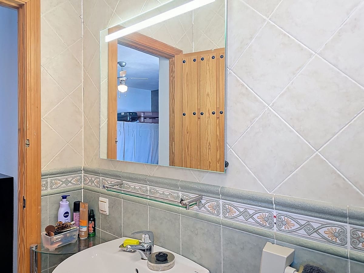 3 soveværelse Villa til salg i Comares med swimmingpool garage - € 339.000 (Ref: 9161983)