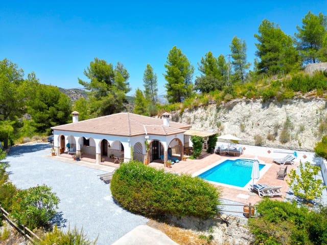 3 sovrum Villa till salu i Comares med pool garage - 339 000 € (Ref: 9161983)