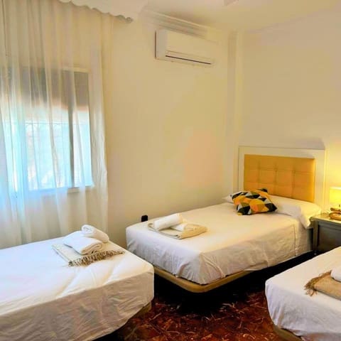 4 sypialnia Willa na sprzedaż w Alora z basenem - 400 000 € (Ref: 9162807)