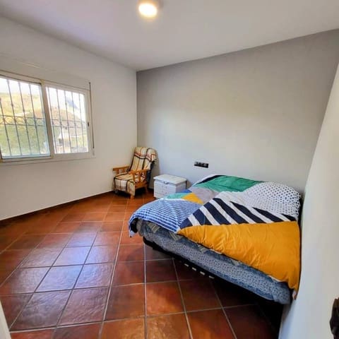 4 sypialnia Willa na sprzedaż w Alora z basenem - 400 000 € (Ref: 9162807)