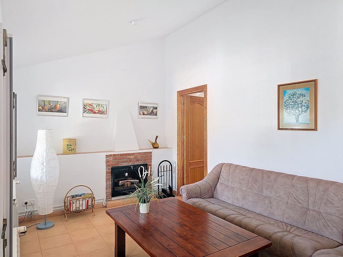 5 soveværelse Villa til salg i Competa med swimmingpool garage - € 395.000 (Ref: 9163275)