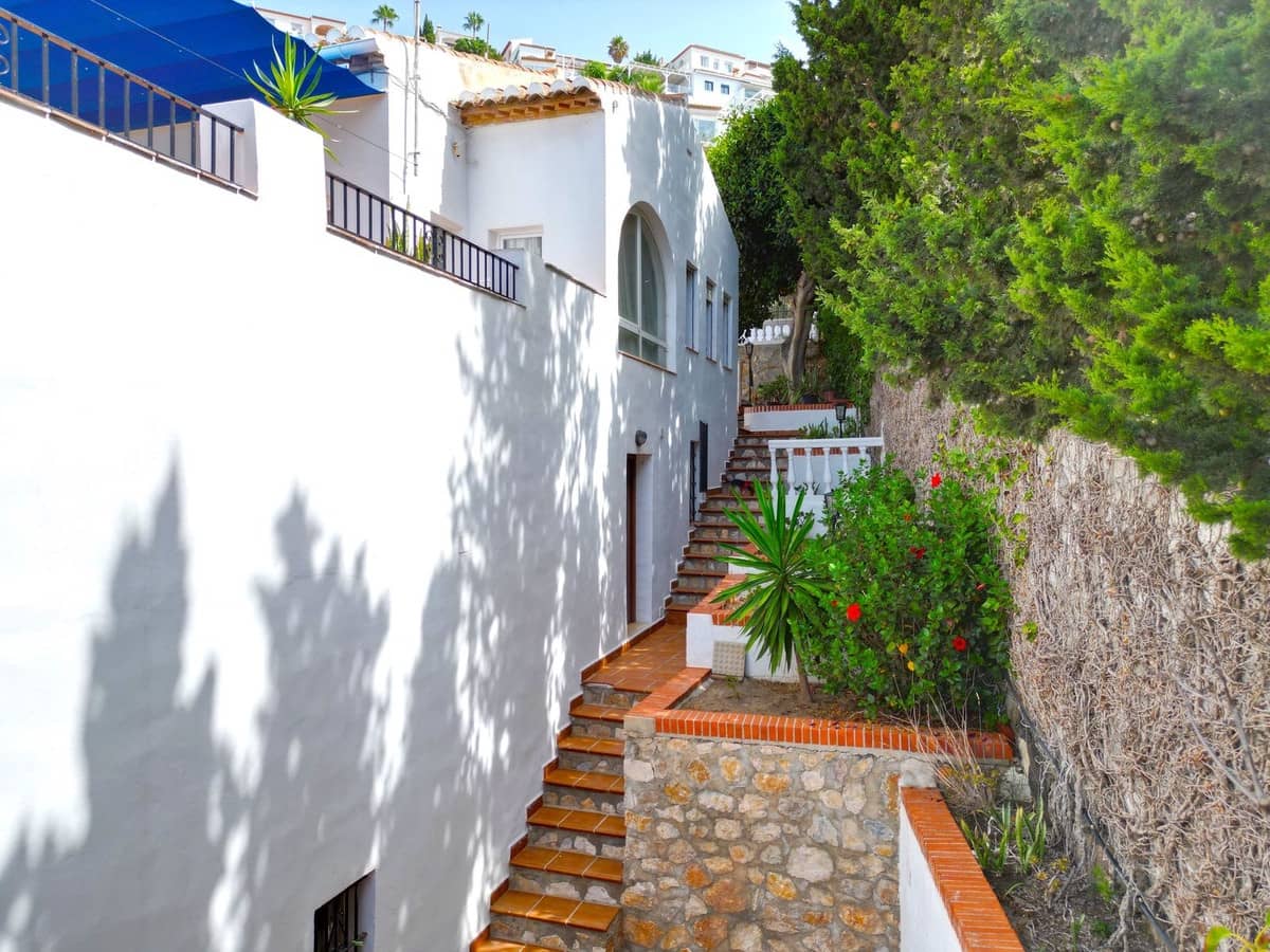 5 soveværelse Villa til salg i Salobrena med swimmingpool garage - € 440.000 (Ref: 9165392)