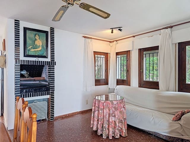 5 bedroom Villa for sale in Salobreña with pool garage - € 440,000 (Ref: 9165392)