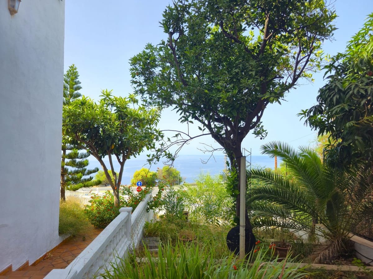 5 soveværelse Villa til salg i Salobrena med swimmingpool garage - € 440.000 (Ref: 9165392)