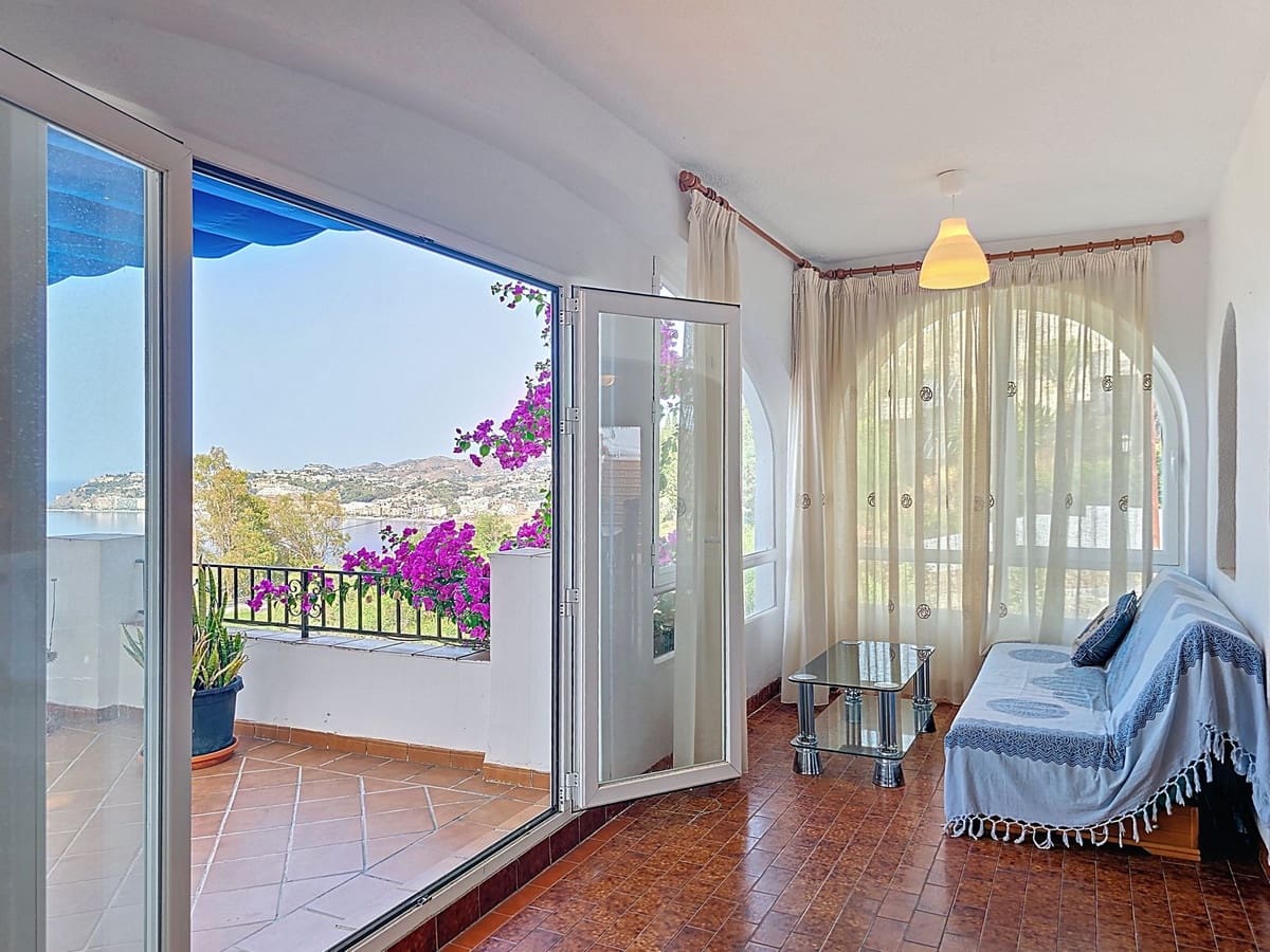 5 slaapkamer Villa te koop in Salobrena met zwembad garage - € 440.000 (Ref: 9165392)