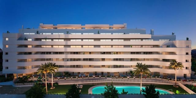 2 soverom Leilighet til salgs i Torre del Mar, Vélez-Málaga med svømmebasseng garasje - € 371 000 (Ref: 9166607)