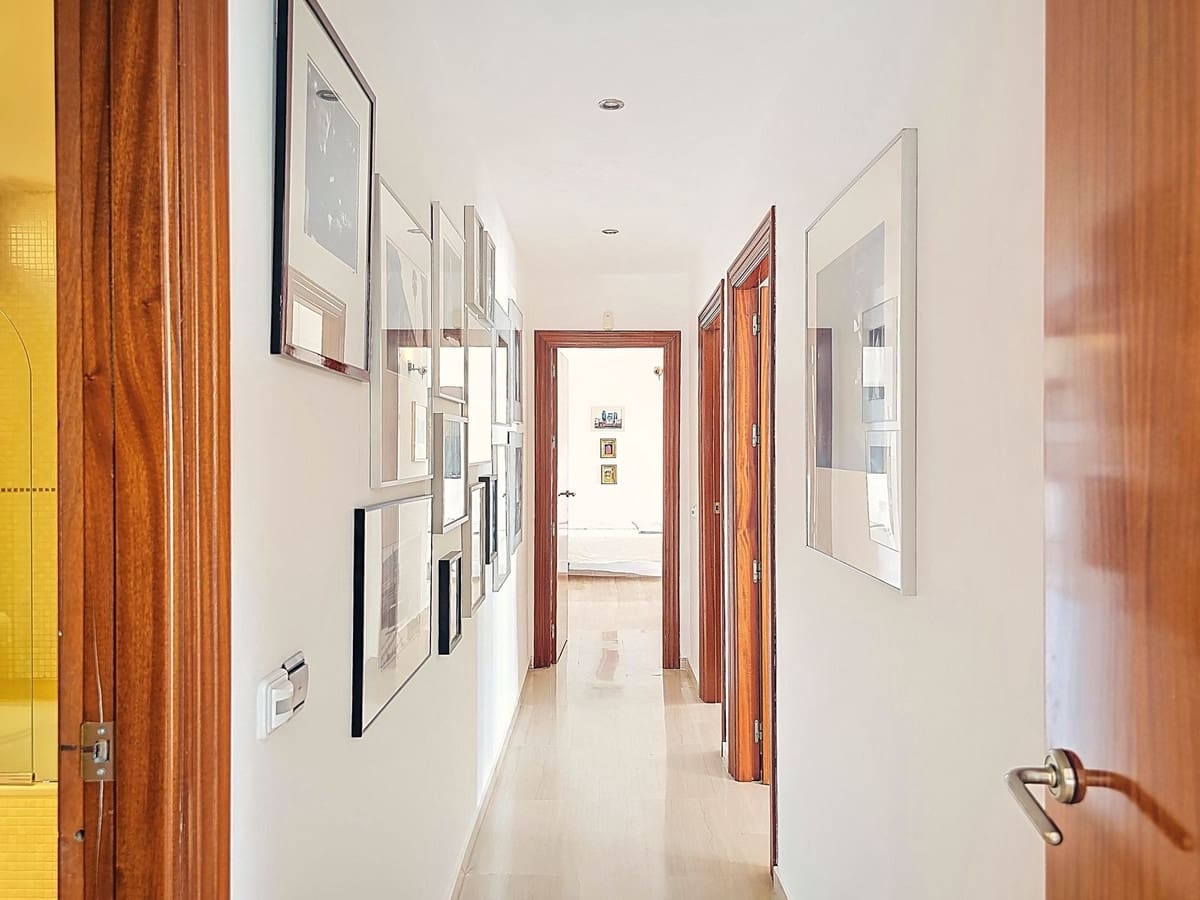 5 soveværelse Villa til salg i Almunecar med swimmingpool garage - € 945.000 (Ref: 9170986)