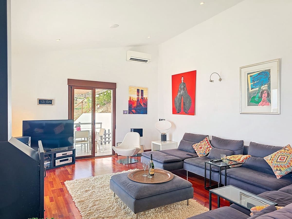 5 soveværelse Villa til salg i Almunecar med swimmingpool garage - € 945.000 (Ref: 9170986)