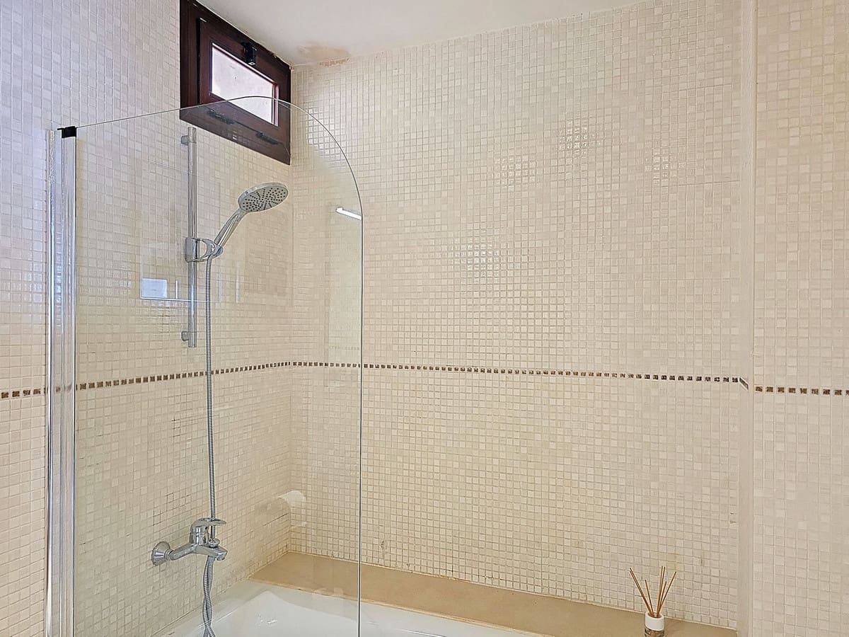 5 soveværelse Villa til salg i Almunecar med swimmingpool garage - € 945.000 (Ref: 9170986)