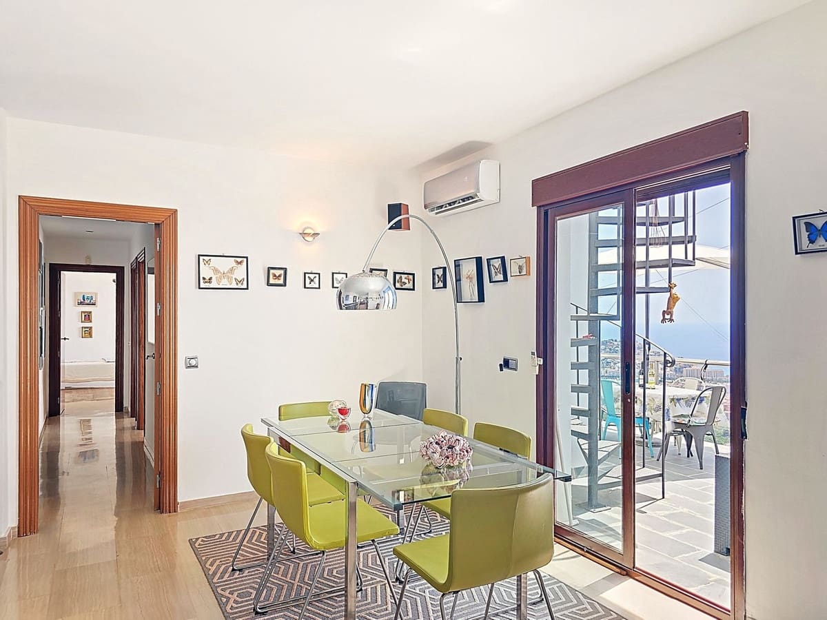 5 soveværelse Villa til salg i Almunecar med swimmingpool garage - € 945.000 (Ref: 9170986)