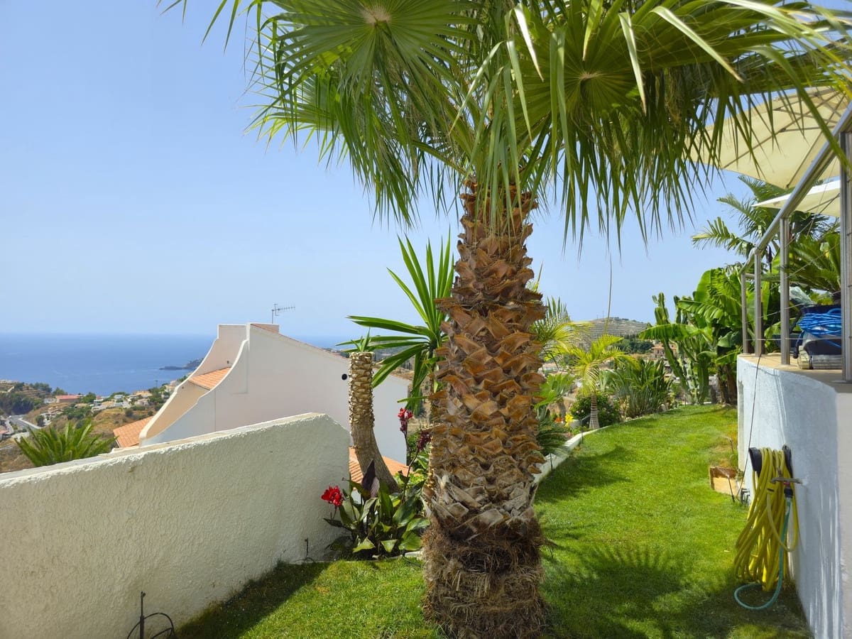 5 soveværelse Villa til salg i Almunecar med swimmingpool garage - € 945.000 (Ref: 9170986)