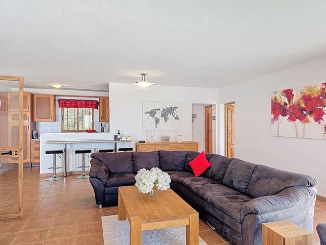 3 sovrum Villa till salu i Arenas med pool garage - 450 000 € (Ref: 9180731)