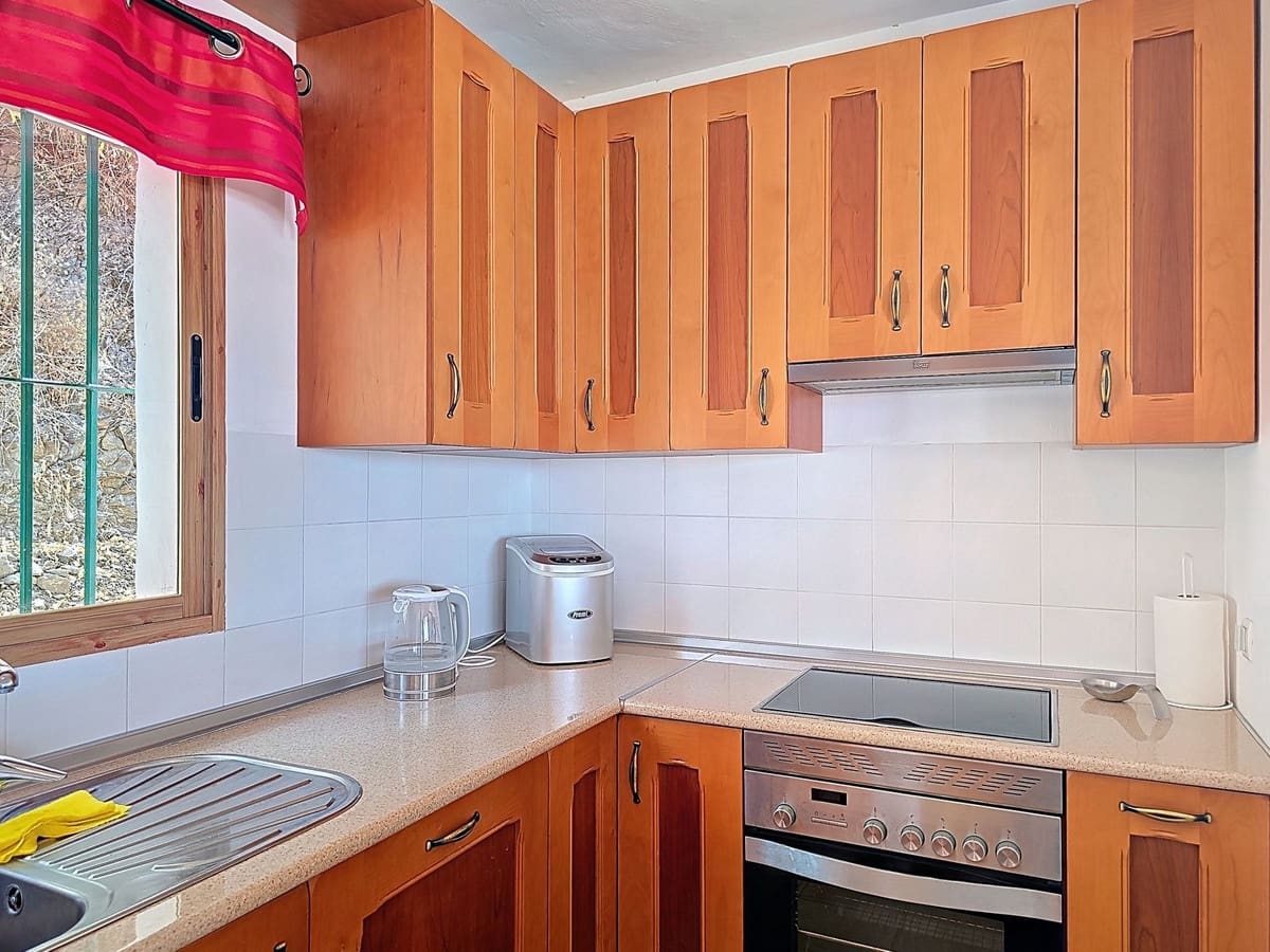 3 sypialnia Willa na sprzedaż w Arenas z basenem garażem - 450 000 € (Ref: 9180731)