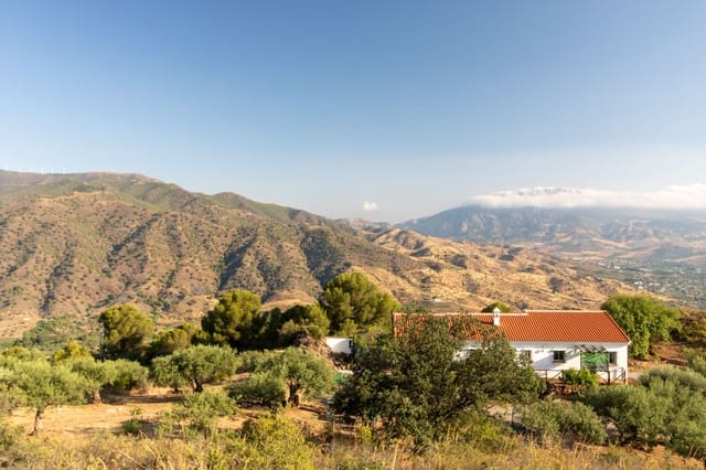 4 slaapkamer Villa te koop in Alora met garage - € 395.000 (Ref: 9187204)