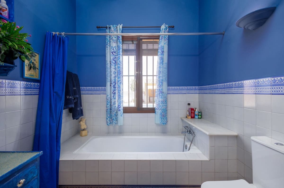 4 slaapkamer Finca/Landhuis te koop in Moron de la Frontera met zwembad garage - € 795.000 (Ref: 9188840)