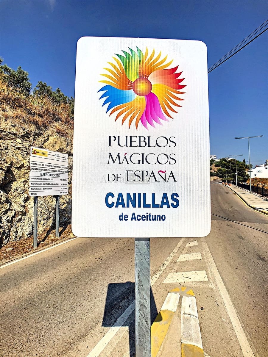 2 bedroom Apartment for sale in Canillas de Aceituno with garage - € 148,000 (Ref: 9204020)