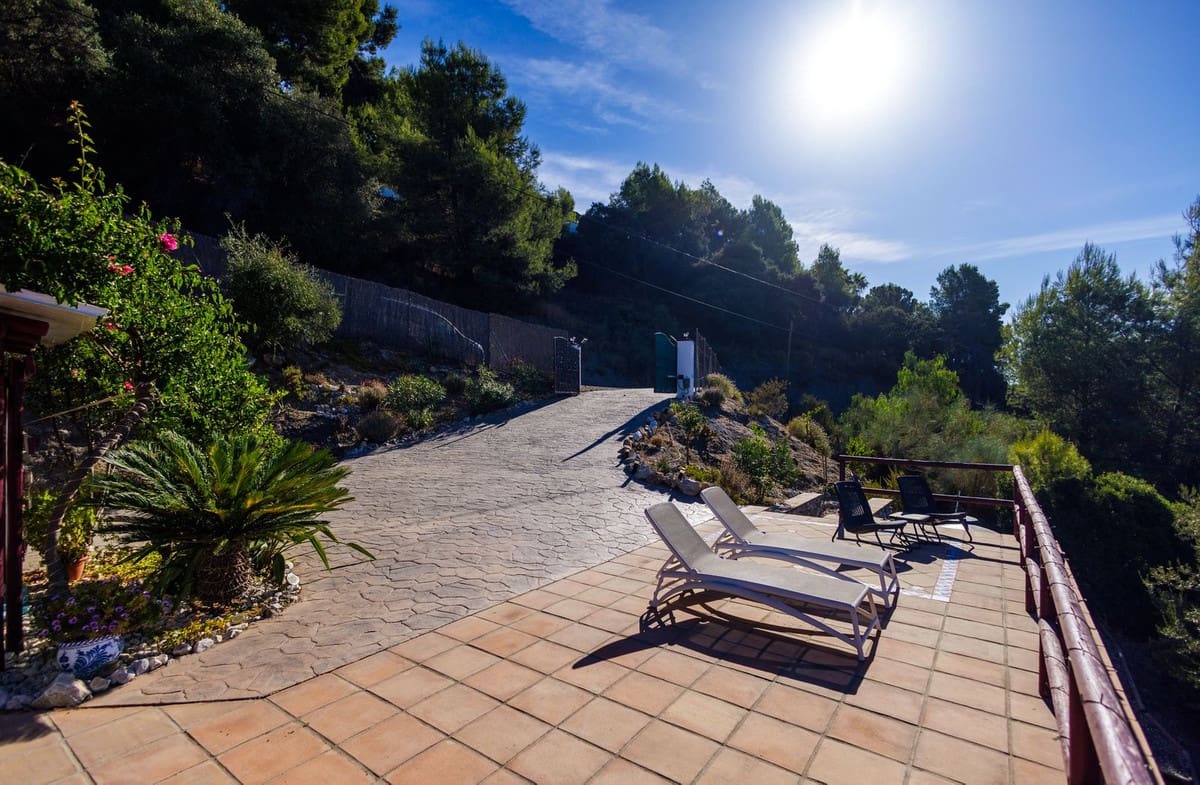 2 soverom Villa til salgs i Competa med garasje - € 315 000 (Ref: 9204935)