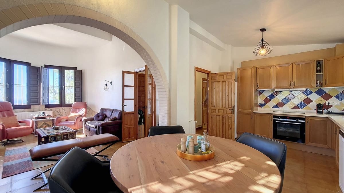 2 soverom Villa til salgs i Competa med garasje - € 315 000 (Ref: 9204935)