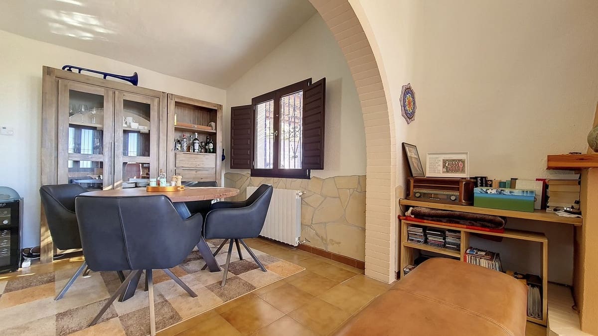 2 soverom Villa til salgs i Competa med garasje - € 315 000 (Ref: 9204935)