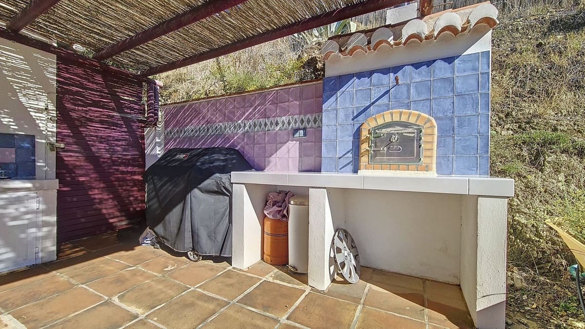 2 soverom Villa til salgs i Competa med garasje - € 315 000 (Ref: 9204935)