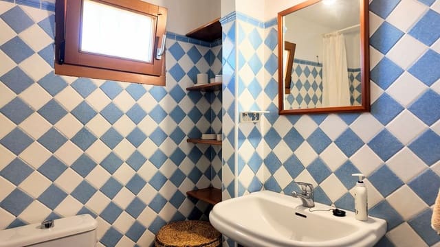 2 soveværelse Finca/Landehus til salg i Ardales med swimmingpool - € 299.000 (Ref: 9230697)