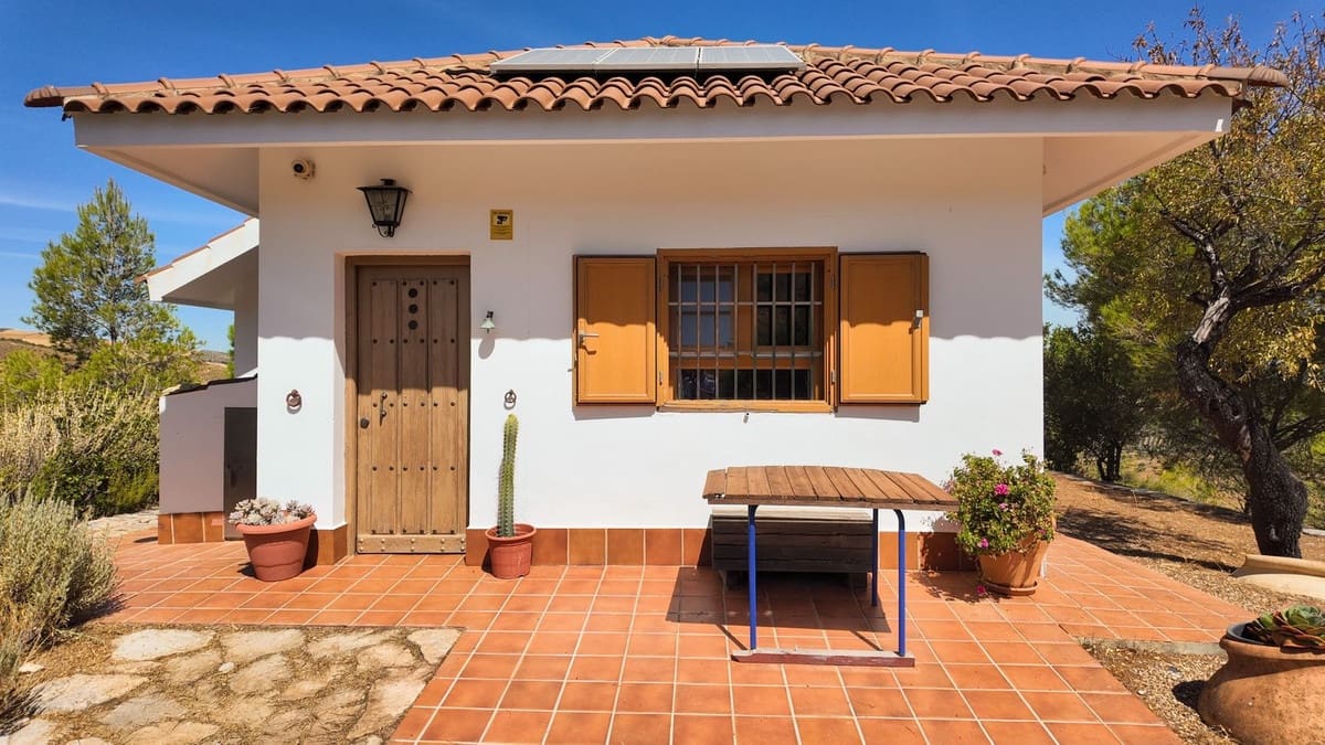 2 soveværelse Finca/Landehus til salg i Ardales med swimmingpool - € 299.000 (Ref: 9230697)